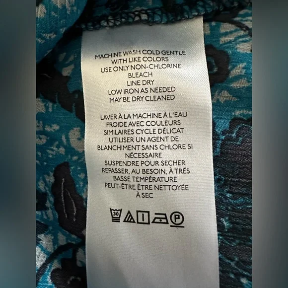 Anthropologie Chiffon Blouse Blue Floral Long Sleeve V-Neck size S - Picture 10 of 12